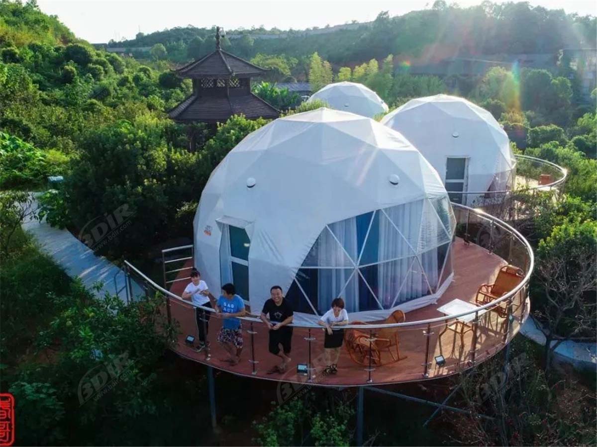 12 Weiße PVC Gewebe Öko Kuppelzelte, Deep Forest Geodesic Dome Resort