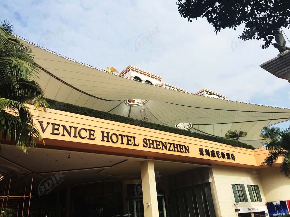 Венеция Интернешнл Отель Крыша из ткани с растяжимыми тканями