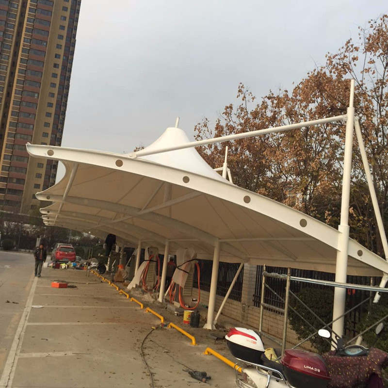 Welding Construction Method of Mebrane Structure Canopy