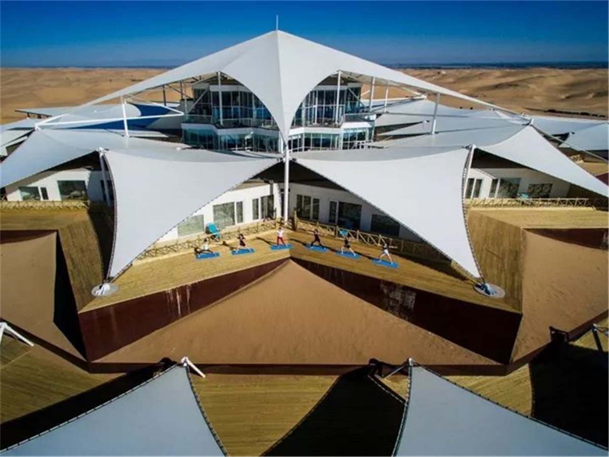 Eco Friendly Fabric Membrane Tent Structures Lodges in Desert Camping Resort