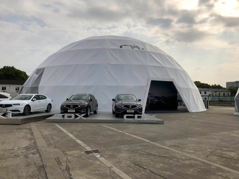 Cupole di Eventi | Cupola Espositiva | Tenda a Cupola per Mostre | Esibizione di Auto all'aperto