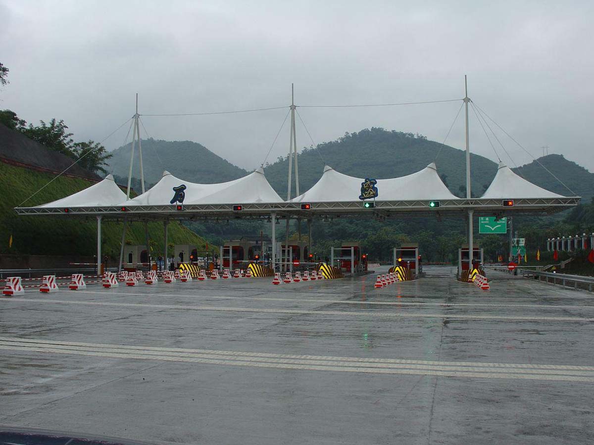 Jalan Tol Plaza, Pintu Tol, Struktur Tarik Gerbang Masuk Stasiun