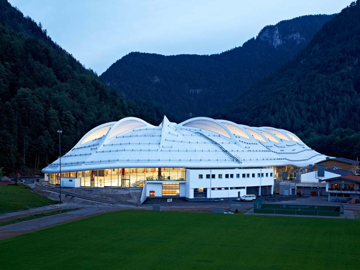 Cina Public Ice Skating Rink Canopy - Speed Skating Stadium Rink Awning System fornitore Public Ice Skating Rink Canopy - Speed Skating Stadium Rink Awning System