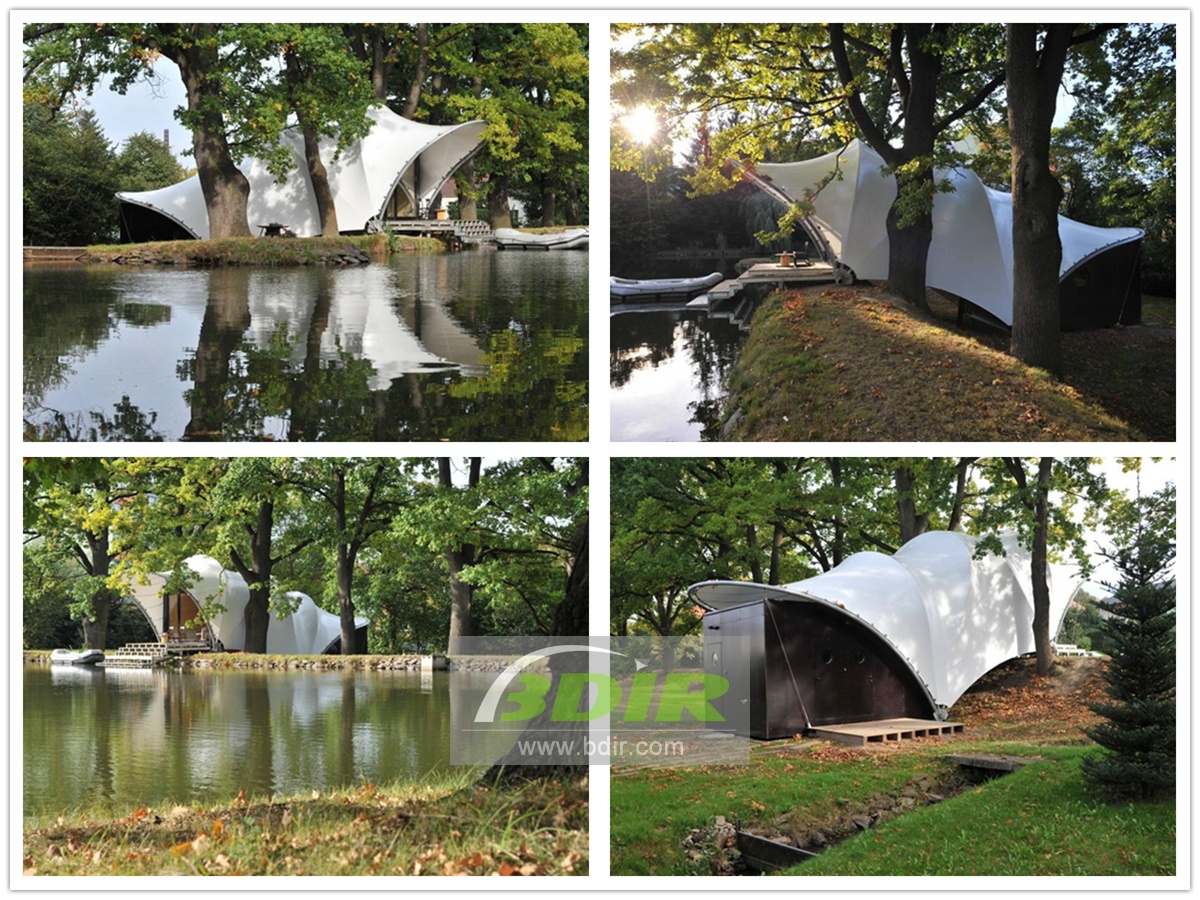 Tenda PVDF Tarik Gazebo Sebagai Taman Rumah di Kolam Masilko