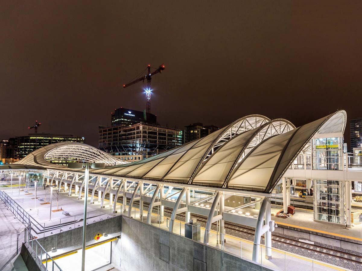 Trekstructuren voor Lightrail, Bullet-Trein, Metro, Hogesnelheidstrein