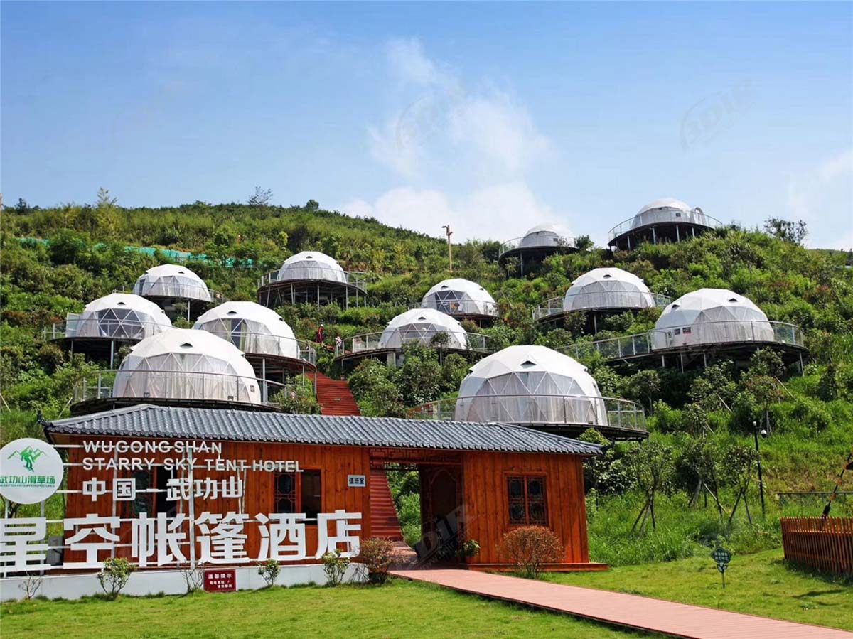 12 Maisons de Tente en Dôme Géodésique Sont Conçues et Construites - Station de Montagne de Wugong