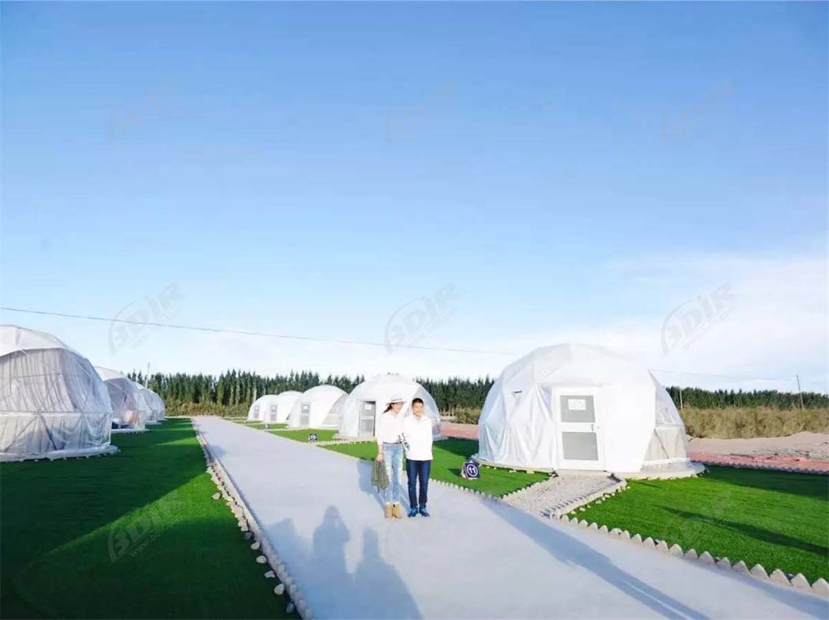 Luxury Dome Tent Lodges, Luxurious Red Desert Eco Dome Camping Site