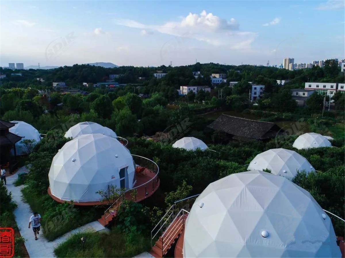 12 Witte Eco Dome Koepeltenten, Diep Bos Geodetisch Koepelresort