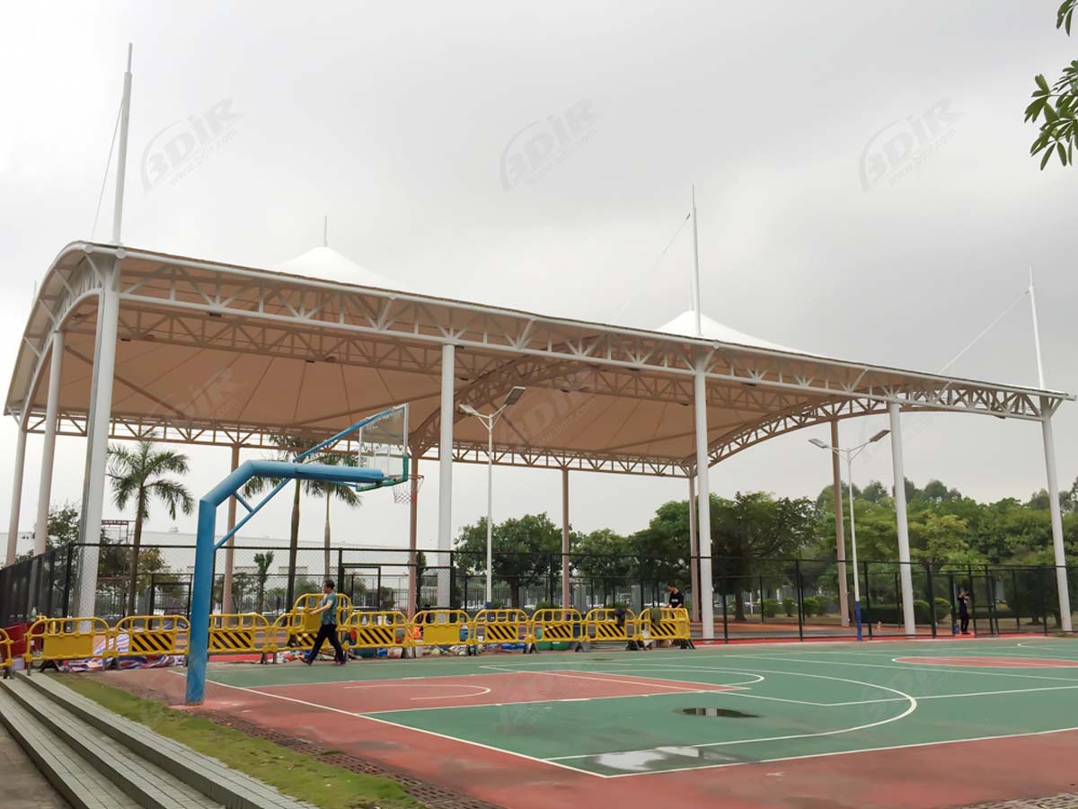 Structure de l'Ombrage en Traction des Terrains de Basket-Ball et de Sport de Dongfeng Honda - Huizhou, Chine