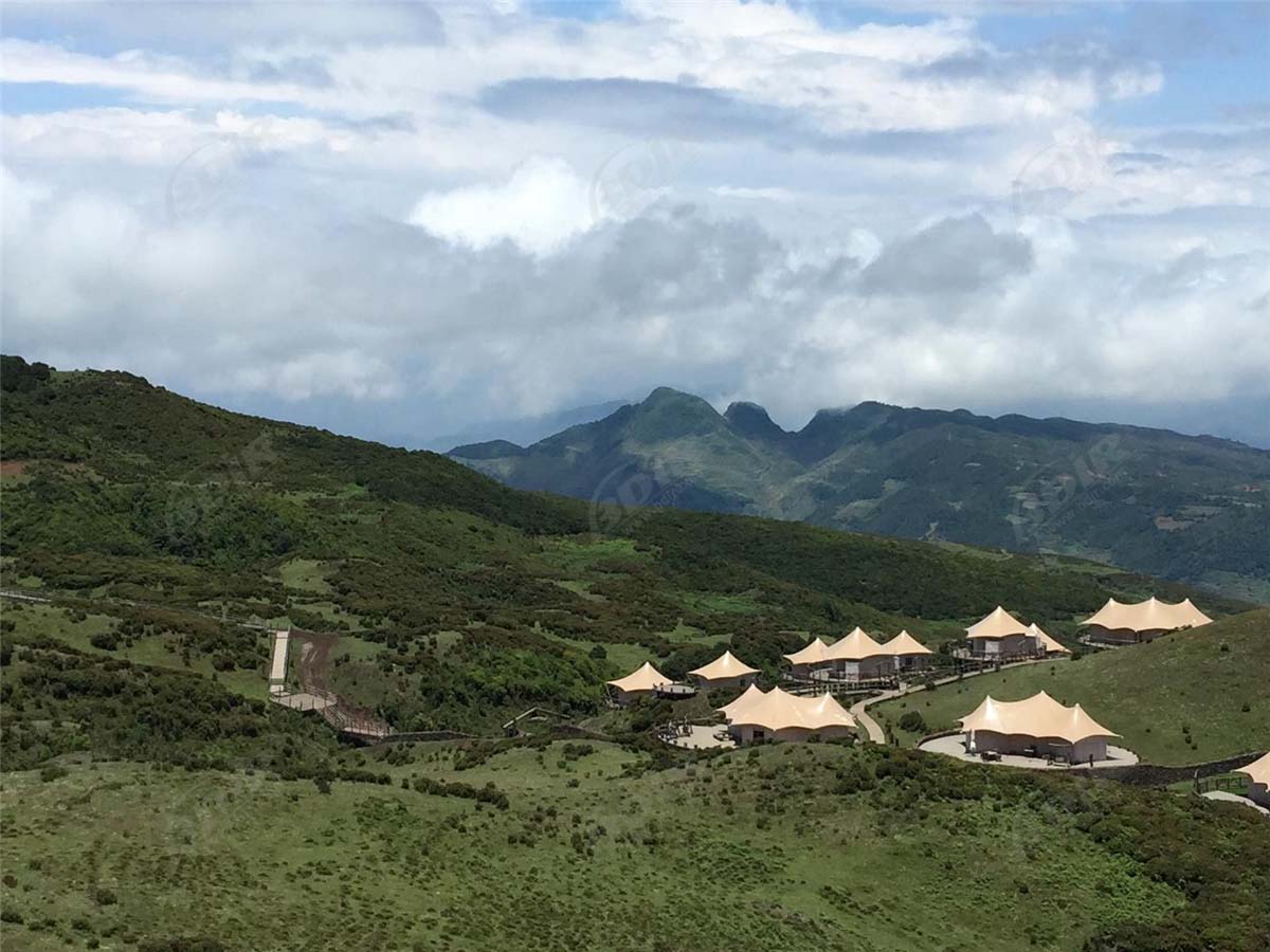 Rumah Tenda Ramah Lingkungan untuk Akomodasi Resor Berkelanjutan Prairie - Guizhou, China