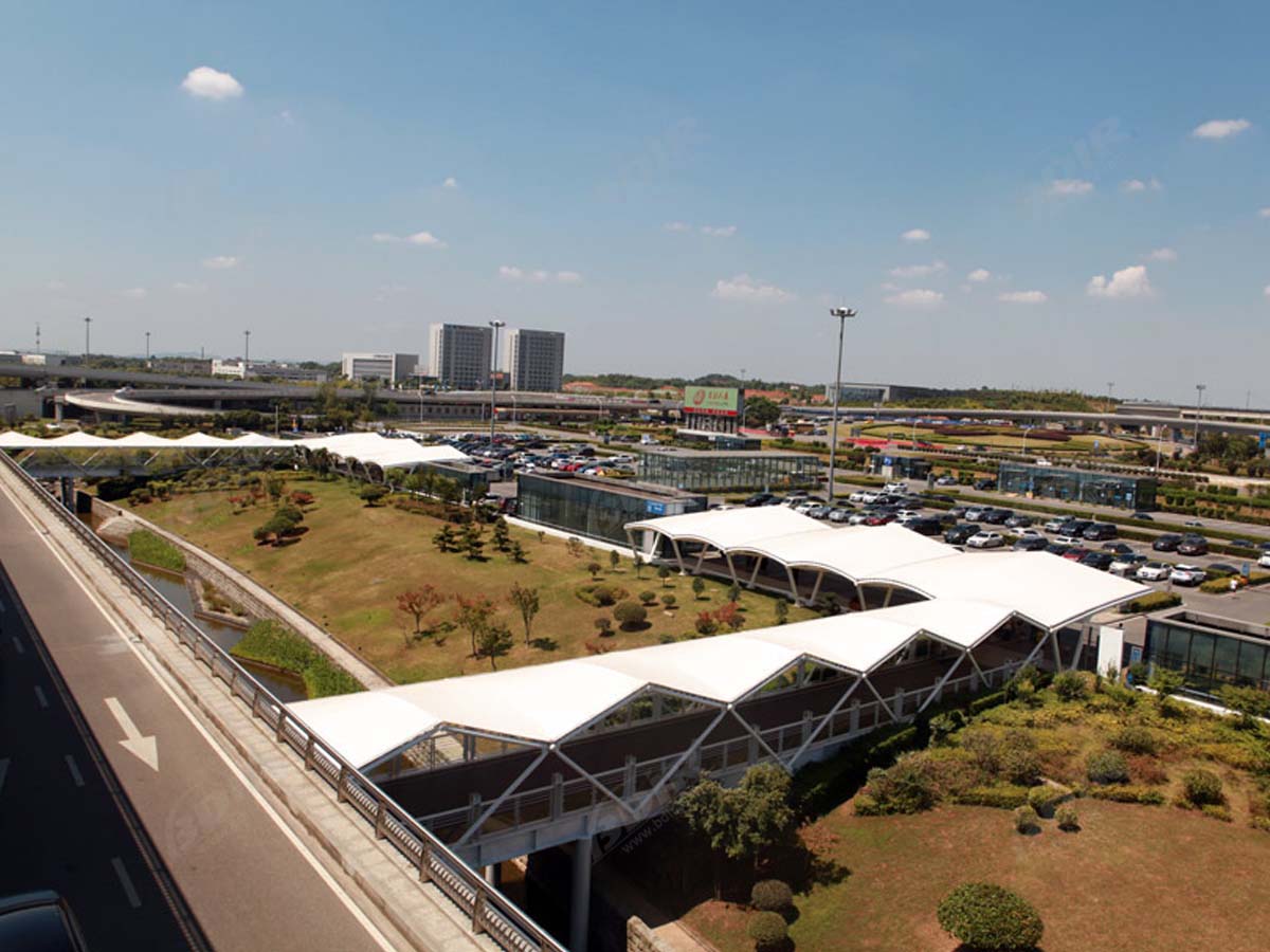 Fabric Tensile Walkway Structure for Huanghua Airport Terminal - Changsha, China