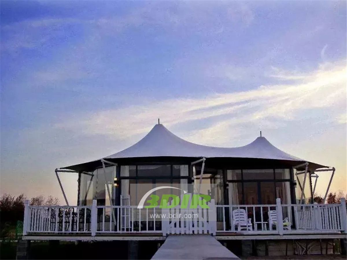 Geodesic Dome Tent Villa Dirancang dan Dibangun untuk Resor Pantai Pulau