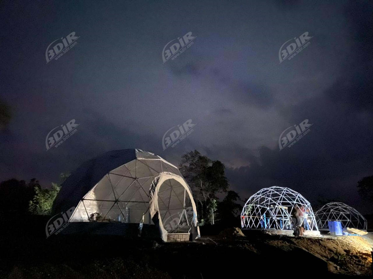 4 Geodätische Kuppelzelte Mit Einem Durchmesser von 5M, Ein Exquisiter Kuppelgarten, Gebaut von BDiR Für Kambodscha