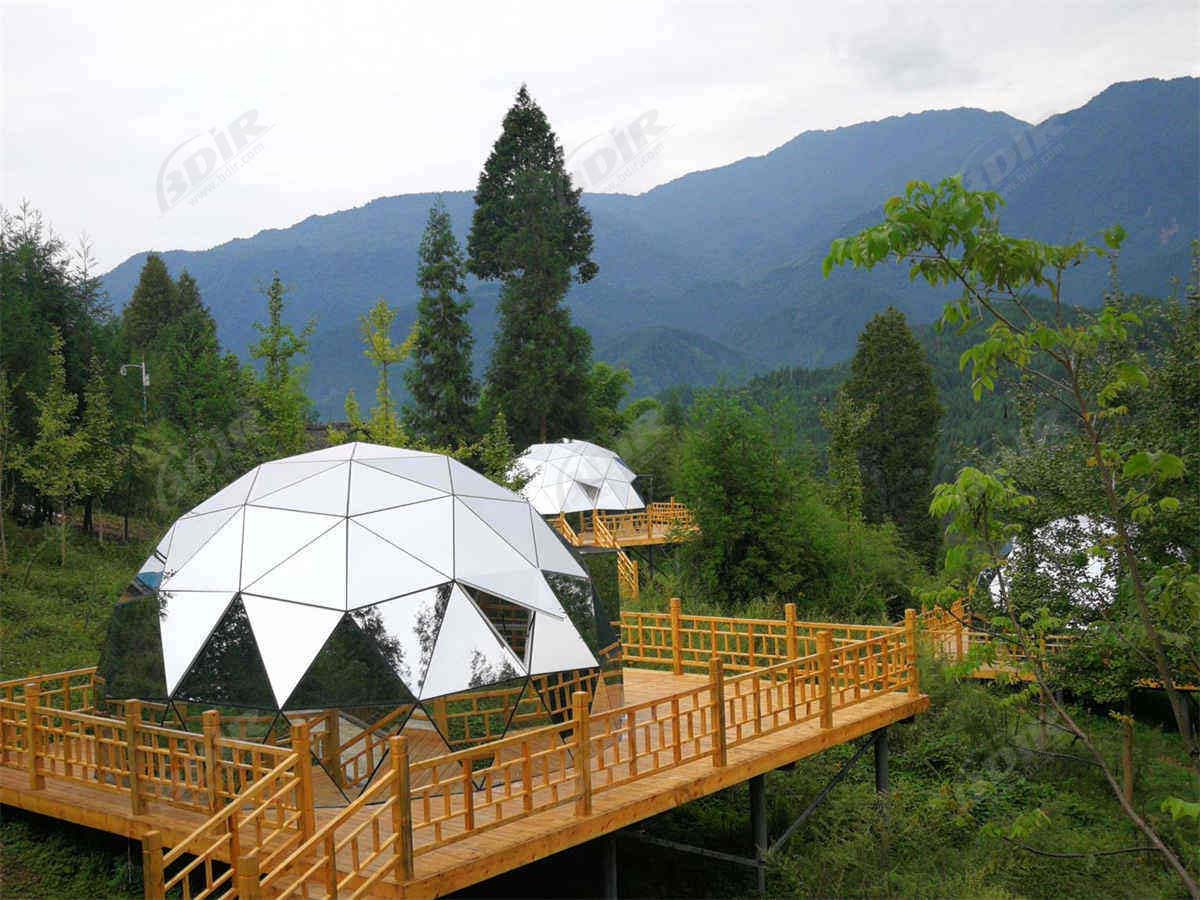 Глэмпинг-курорт с геодезическими стеклянными куполами и палатками с видом на звезды - Сычуань, Китай