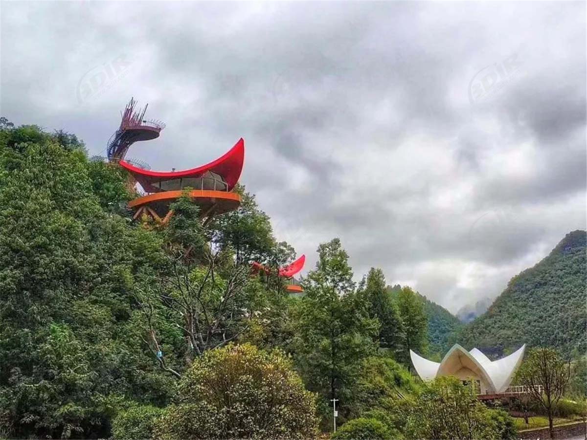 Complexe de Tentes Haut de Gamme pour L'Hébergement en Camping en Plein Air - Guizhou, Chine