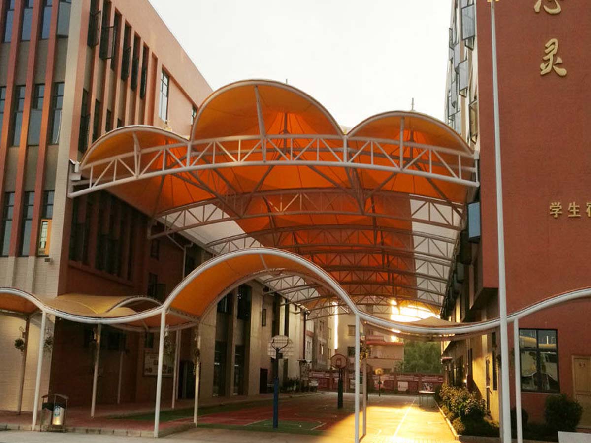 Structure en Tissu Tendu D'École de Collège de Huang Gang pour les Passerelles - Guangzhou, Chine