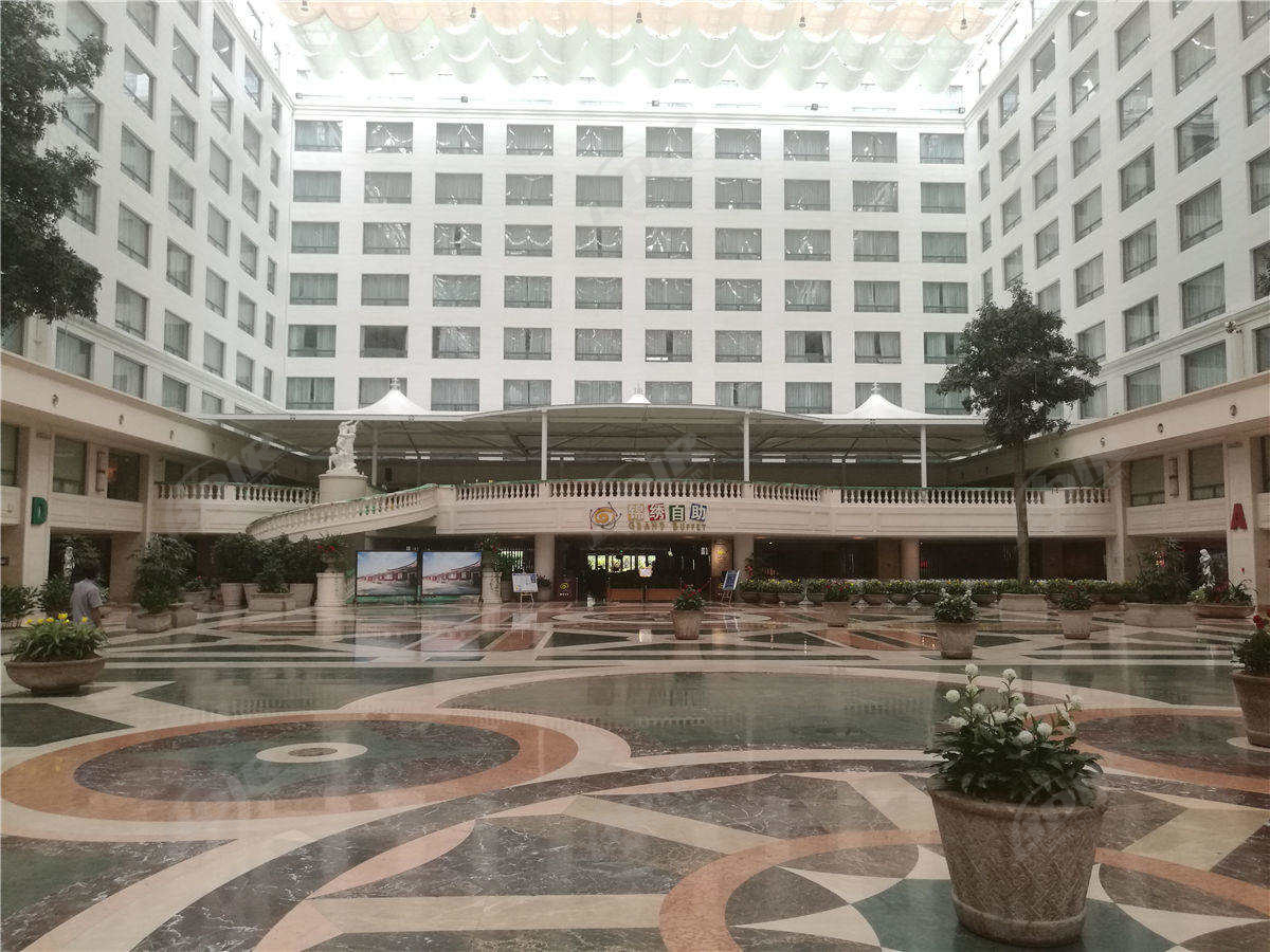 Xianglu Uluslararası Otel-Xiamen, Fujian, Çin Güneşlik Çekme Yapısı