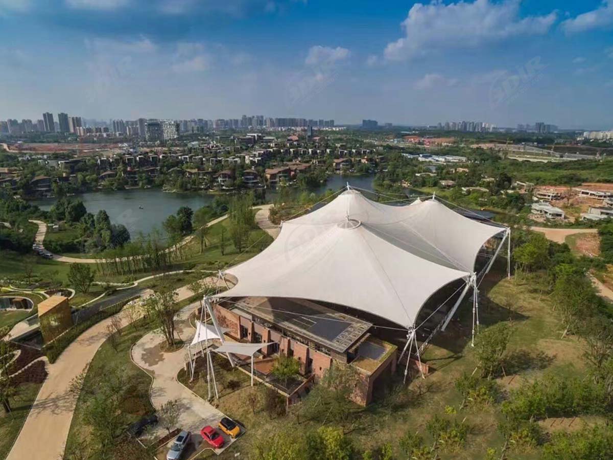 Struktur Kain Tarik untuk Luxes Island Saddle Club - Chendu, Cina