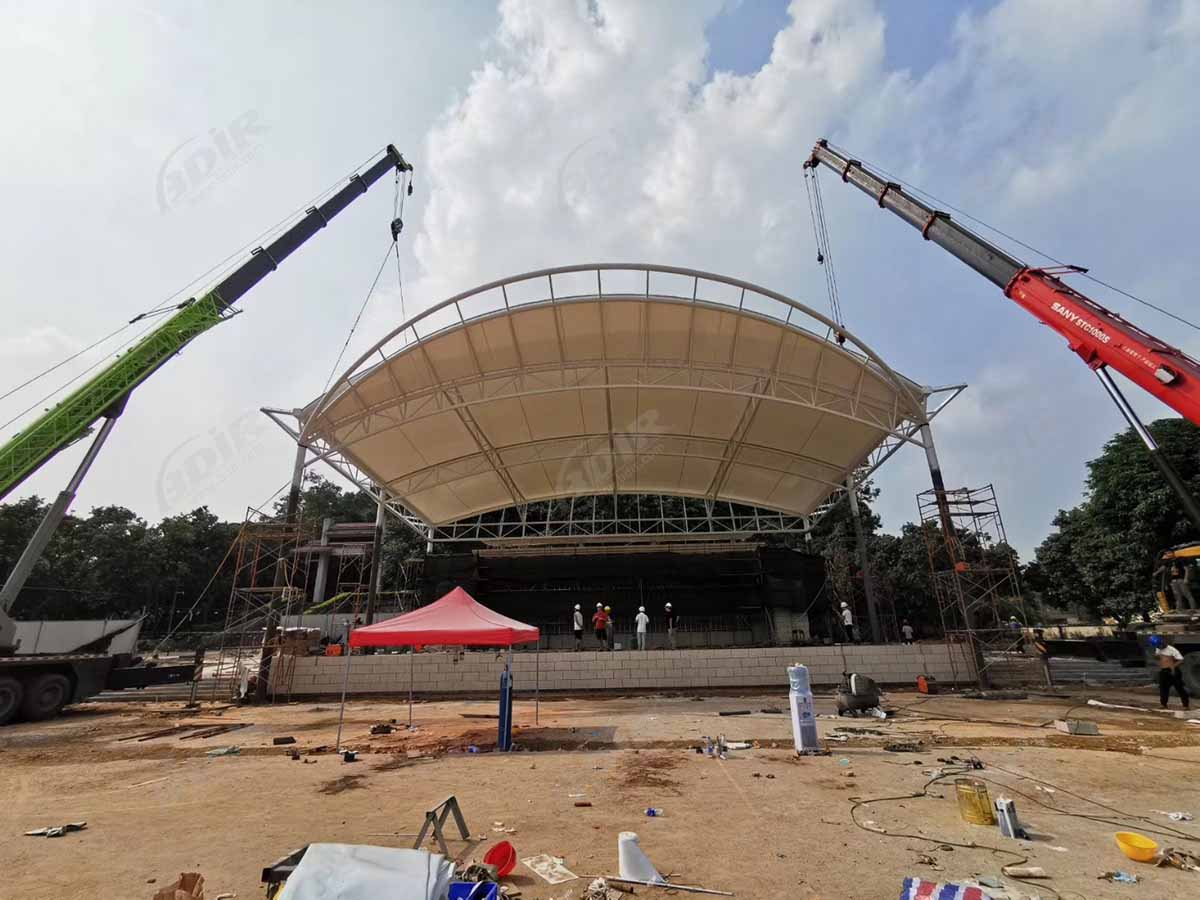 Der Aufbau der Spannungsstruktur der Konzertbühnenperformance in Hualong Park, Guangzhou, China