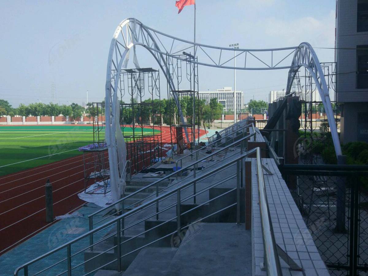 Растяжимая конструкция навеса средней школы Пэнгоу - Шаньтоу, Китай
