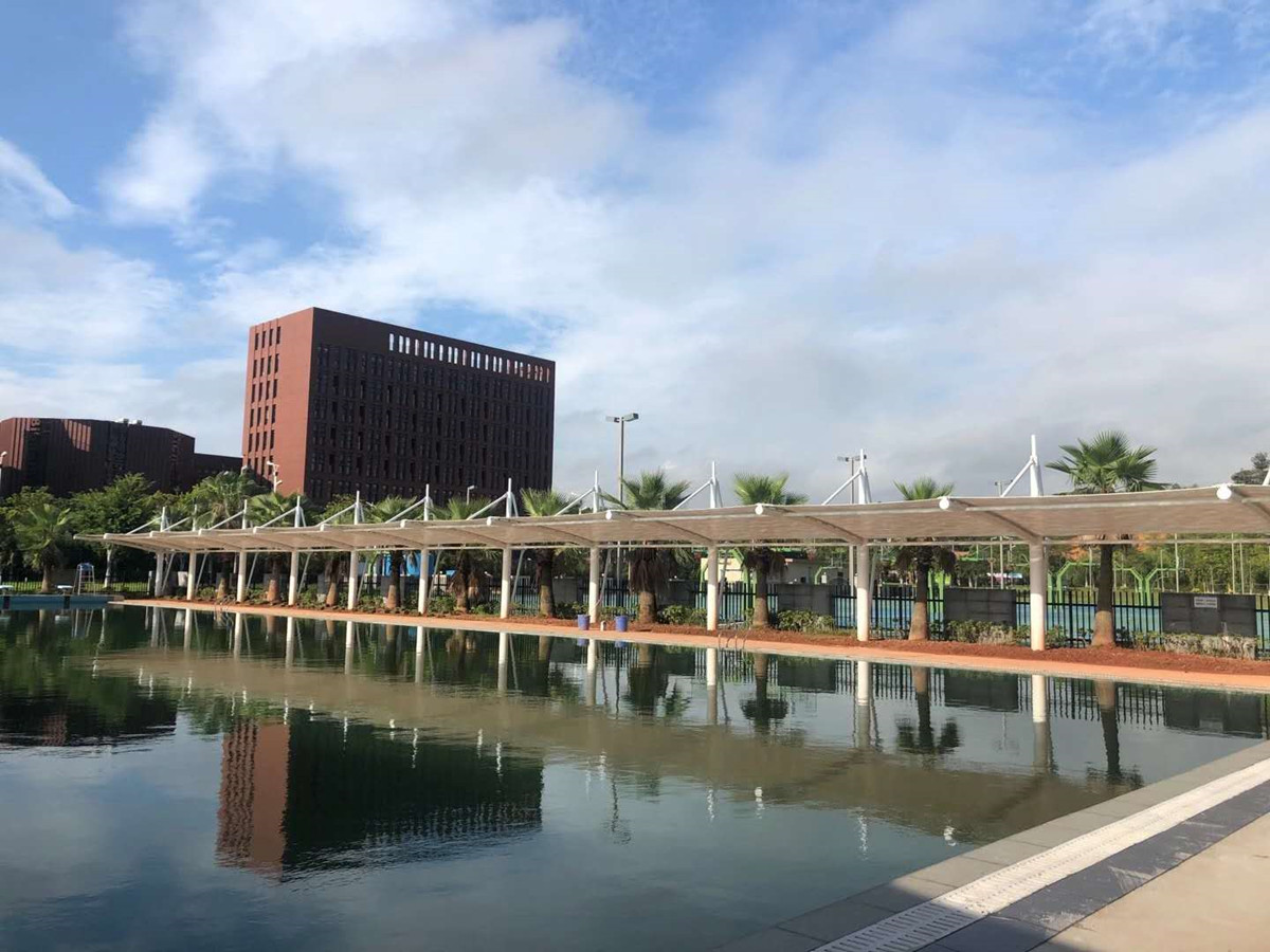 Pasillo de Piscina Estructura de Tela Elástica Y Toldo Personalizado - Foshan, China