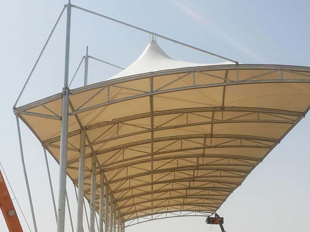 Chine Structure de Toit Tendue pour Terrains de Sport, Gradins et Tribunes - Abu Dhabi fournisseur Structure de Toit Tendue pour Terrains de Sport, Gradins et Tribunes - Abu Dhabi