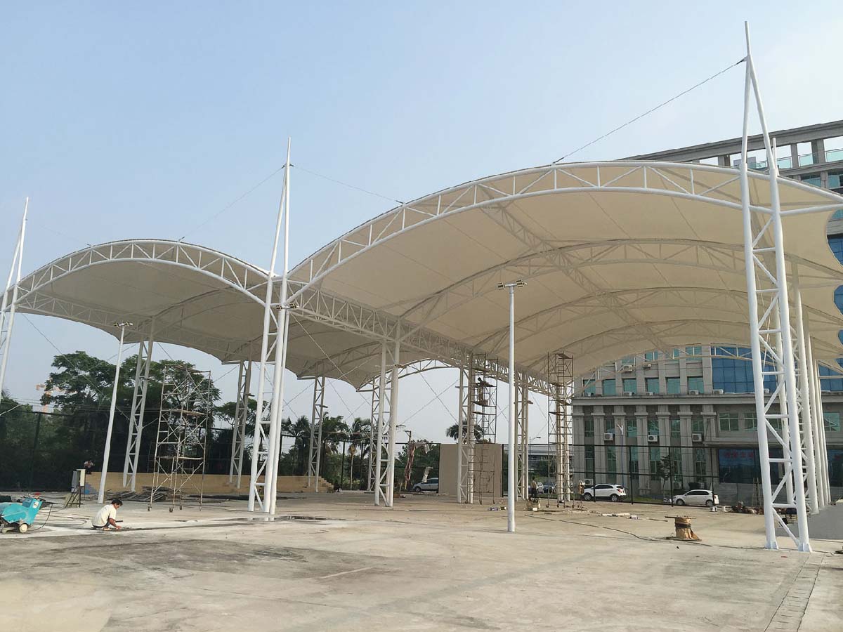 Structure D'Ombrage en Tension pour Court de Tennis Extérieur PSB - Beihai, Chine